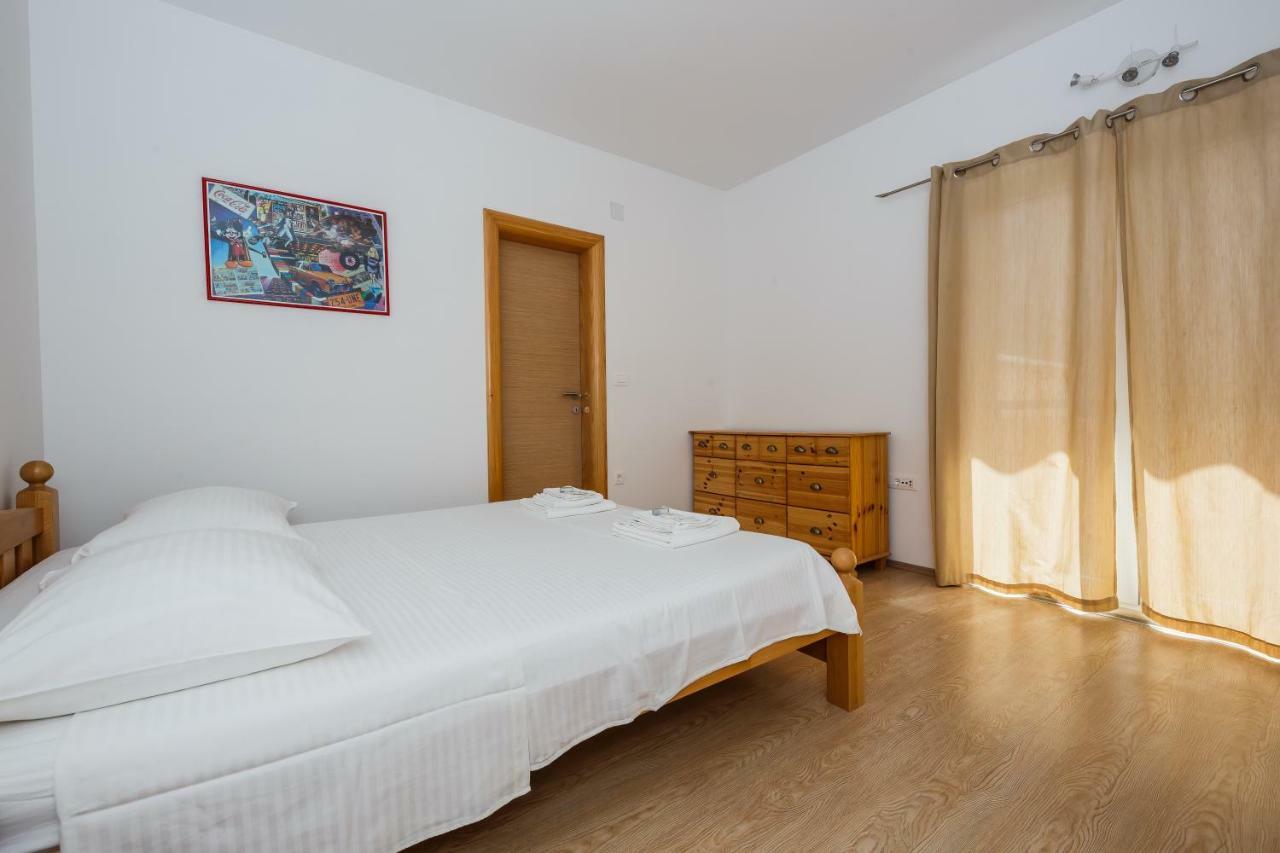 Apartments Selak Split Buitenkant foto