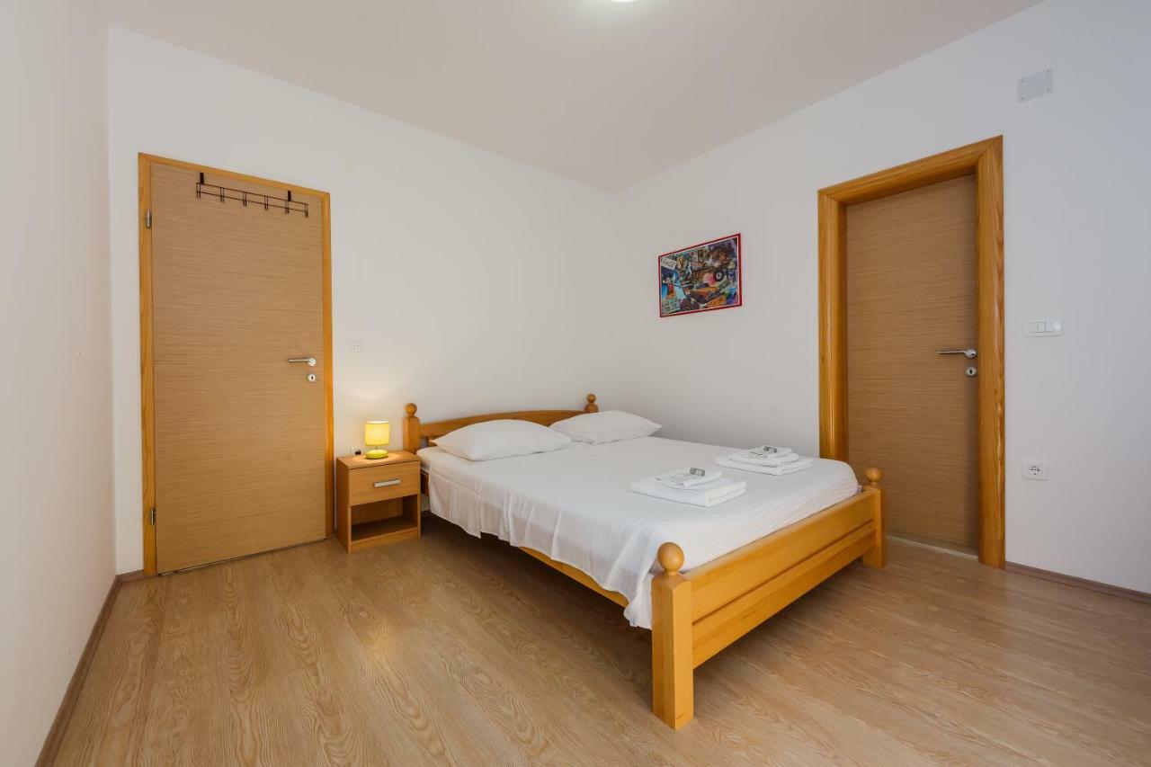 Apartments Selak Split Buitenkant foto