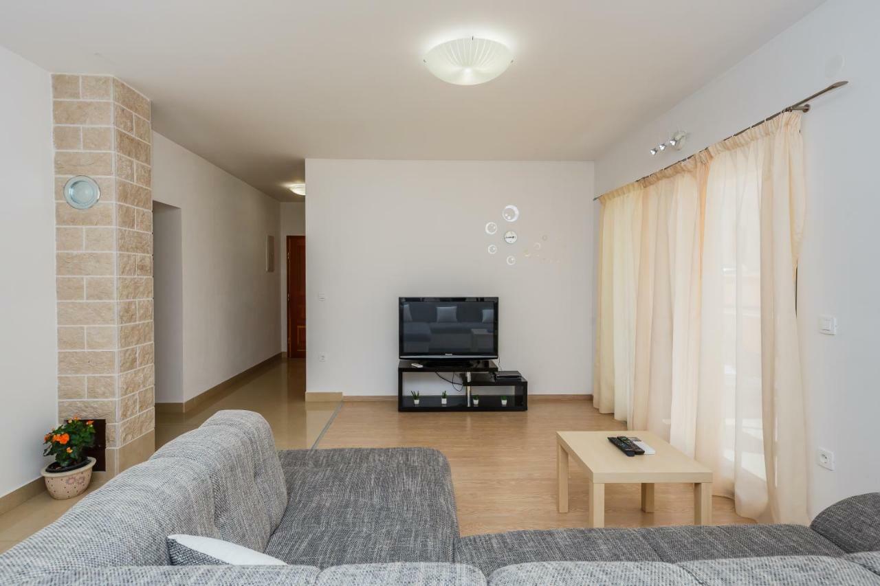 Apartments Selak Split Buitenkant foto