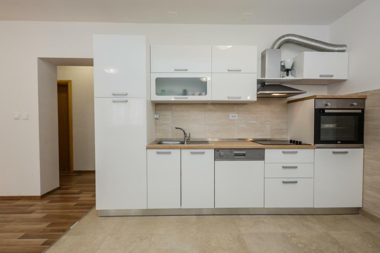 Apartments Selak Split Buitenkant foto